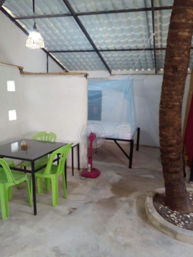 The Plantation Hostel Kampot Luaran gambar