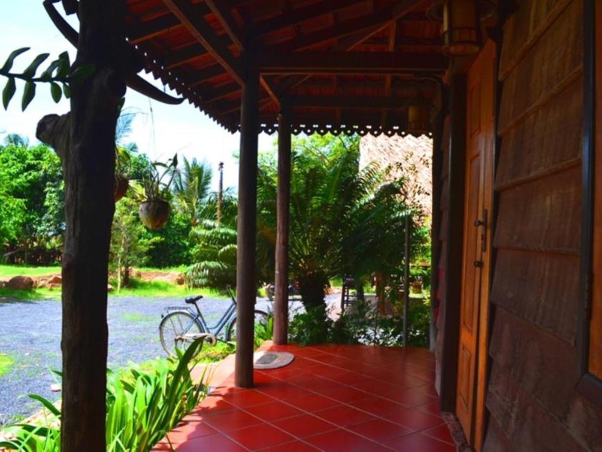 The Plantation Hostel Kampot Luaran gambar