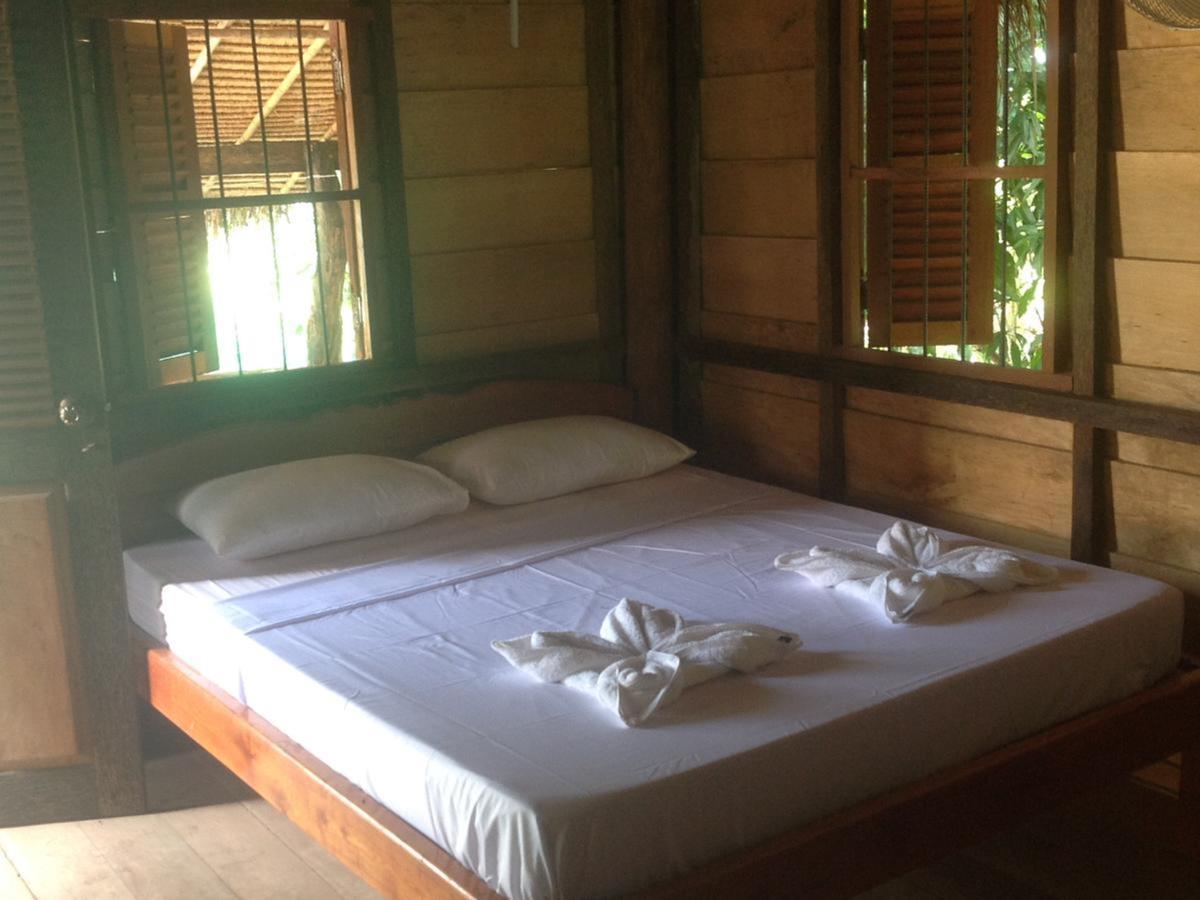 The Plantation Hostel Kampot Luaran gambar