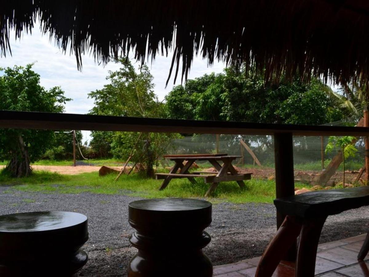 The Plantation Hostel Kampot Luaran gambar