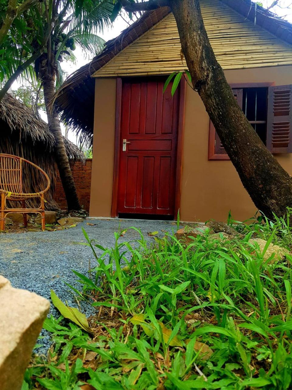 The Plantation Hostel Kampot Luaran gambar