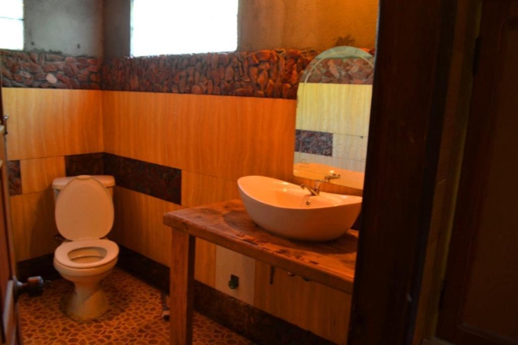 The Plantation Hostel Kampot Luaran gambar